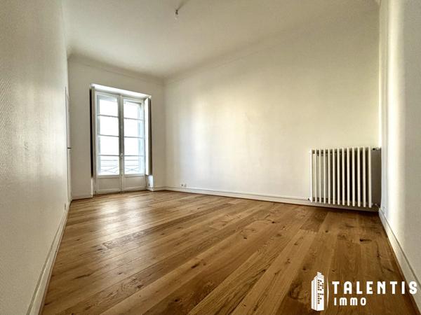 NANTES, PLACE DU CIRQUE | Appartement 5 Pièces (112m² | 3ch)