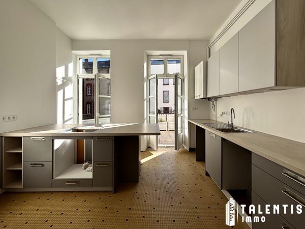 NANTES, PLACE DU CIRQUE | Appartement 5 Pièces (112m² | 3ch)