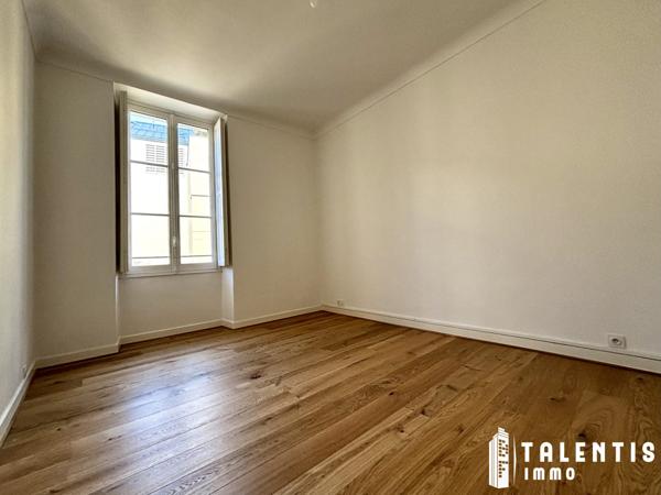 NANTES, PLACE DU CIRQUE | Appartement 5 Pièces (112m² | 3ch)