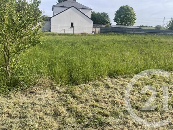 Terrain à vendre  1670 m 2   NAINTRE  - 86