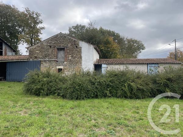 Terrain à vendre  1670 m 2   NAINTRE  - 86