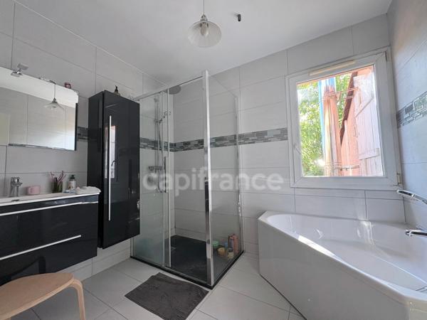 Maison à vendre 4 pièces, adresse privilégiée à SAINT GELY DU FESC (34)