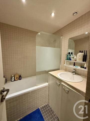 Appartement F2 à vendre  2 pièces - 50 m2 PARIS - 75011