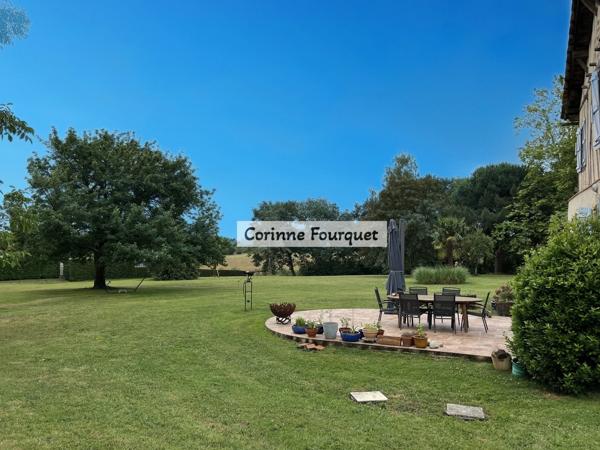 Demeure de caractère datant de 1650 – 7 000 m² de parc