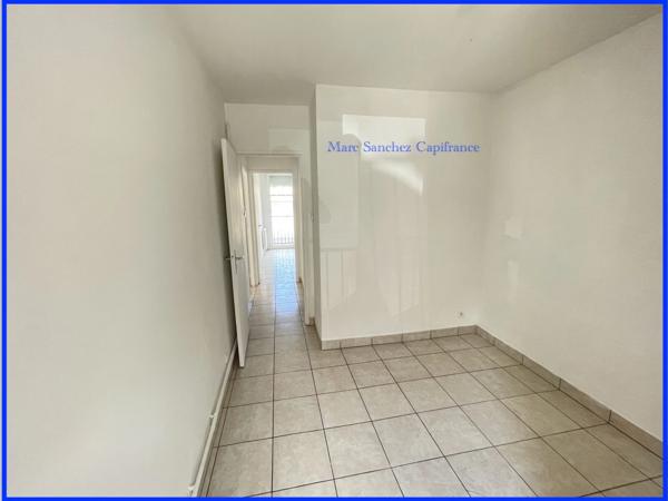 Tarbes (65) A vendre appartement T4 de 62 m2 entièrement rénové.