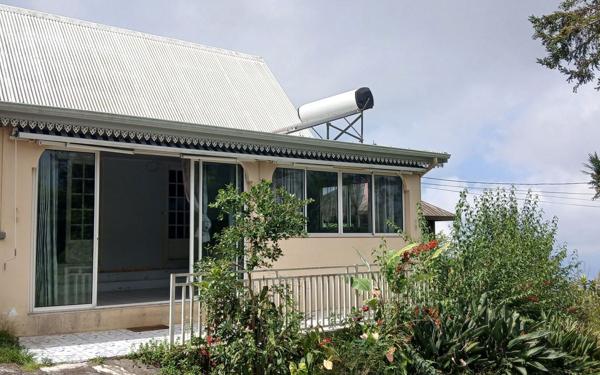 Maison à vendre    5 pièces • 170 m2 Le Tampon