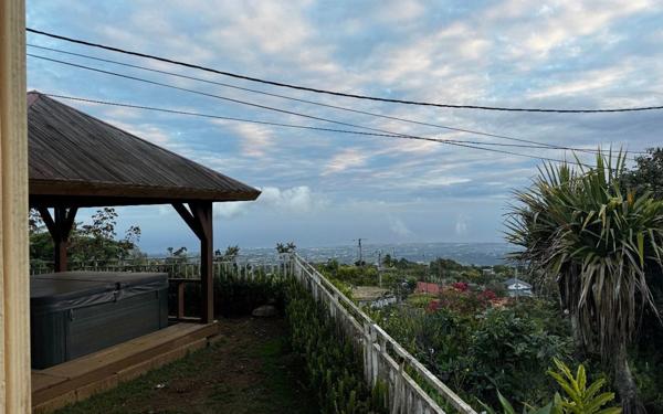 Maison à vendre    5 pièces • 170 m2 Le Tampon