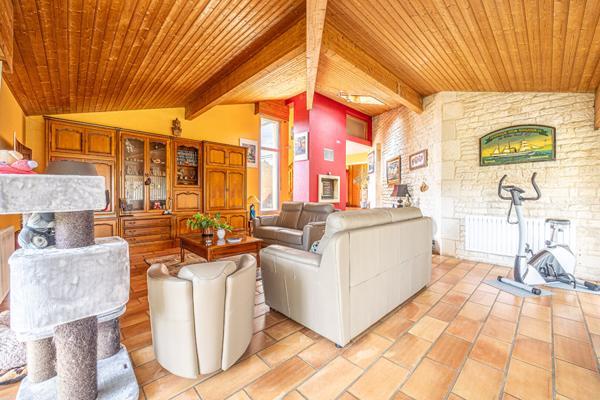 Maison Niort St Pezenne 138 m2
