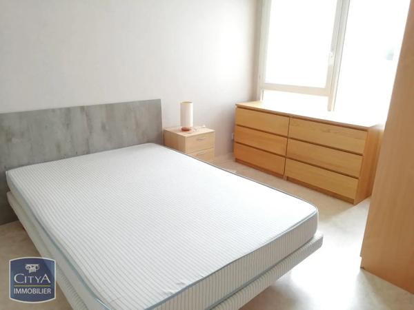 Appartement à louer 2 pièces 43.16m² Le Mans (72100)