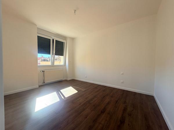 Appartement Montceau Les Mines 3 pièces 59 m2