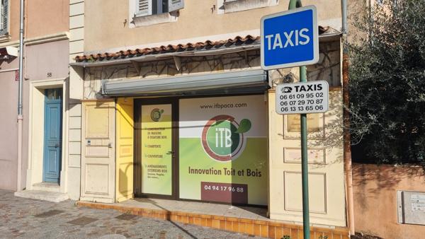 Le muy (83490) – maison de village appartements et commerce