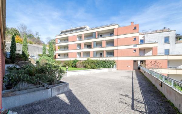 Appartement à vendre    4 pièces • 93 m2 Toulouse