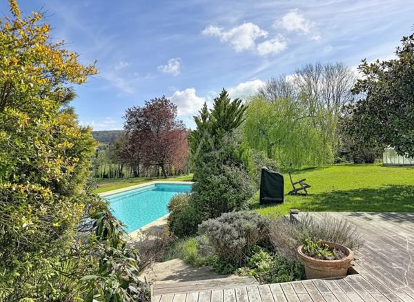 6 chambres, Pont-lÉvêque  Piscine & vie de plain-pied