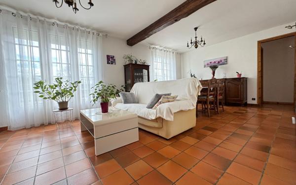 Maison à vendre    4 pièces • 97 m2 Saint-Just-en-Chaussée