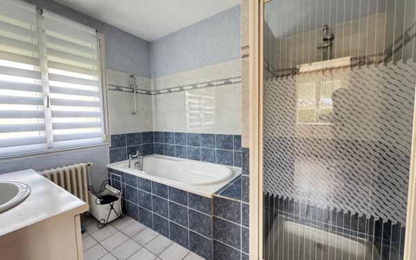 Maison à vendre    4 pièces • 97 m2 Saint-Just-en-Chaussée