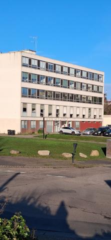 Val-de-Reuil (27100) Opportunité d' investissement - Ensemble de bureaux au cœur de VAL DE REUIL