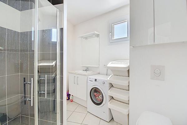 NESTENN VITROLLES Appartement T3 de 45 m² avec terrasse exposée ouest de 9m² Exclusivité