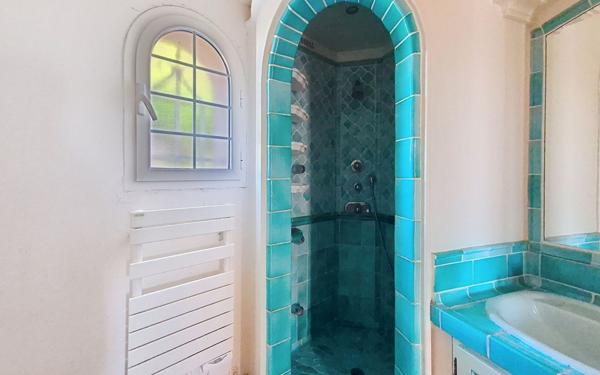 Maison à vendre    4 pièces •  Nice