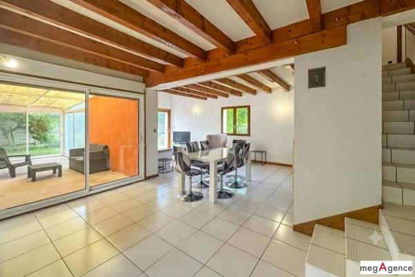 Maison à BLANQUEFORT, 33290 - 7 pièces 133m²
