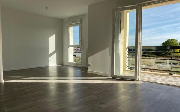 Appartement à louer    2 pièces •  Saran
