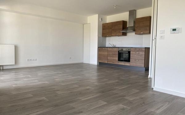 Appartement à louer    2 pièces •  Saran