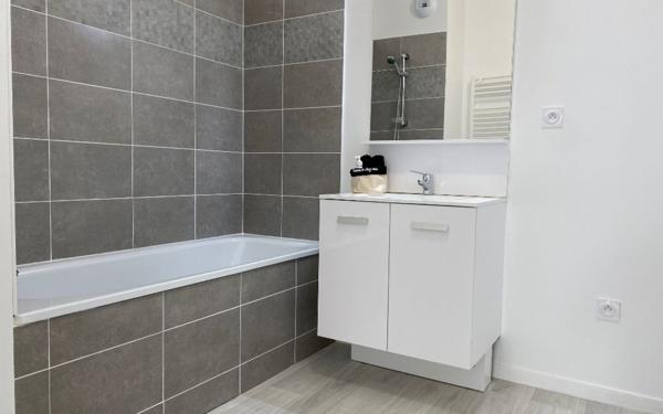 Appartement à louer    2 pièces •  Saran