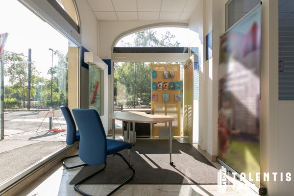 NANTES, ILE DE VERSAILLES | LOCAL COMMERCIAL (80m²)