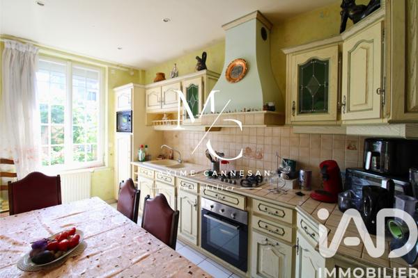 Maison à vendre 6 pièces 112 m² Saint-Étienne-du-Rouvray