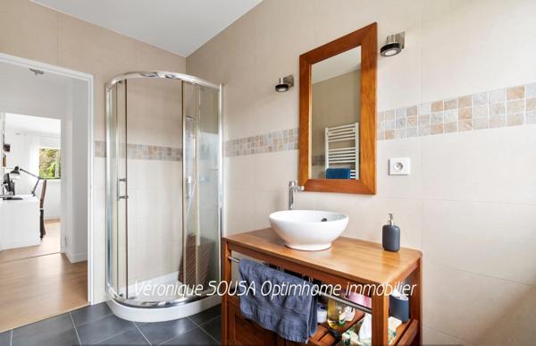 GRANDE MAISON FAMILIALE AU CALME