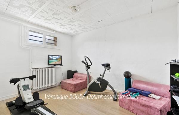 GRANDE MAISON FAMILIALE AU CALME