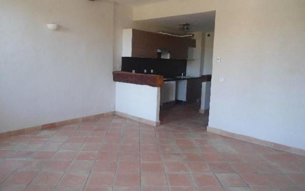 Appartement à louer    2 pièces • 38,86 m2 Aups