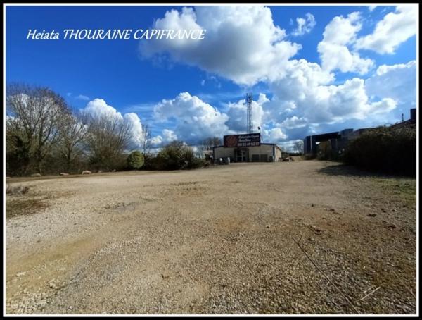à vendre Bâtiment 180 m² sur un terrain de 3 000 m² – Accessibilité optimale !