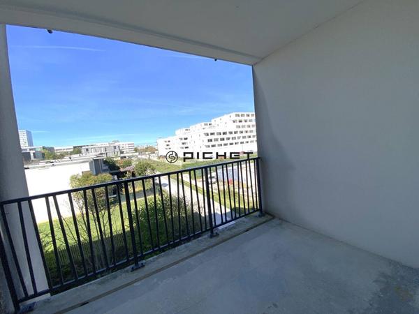 Appartement 3 pièces 66 m² LORMONT - 33310