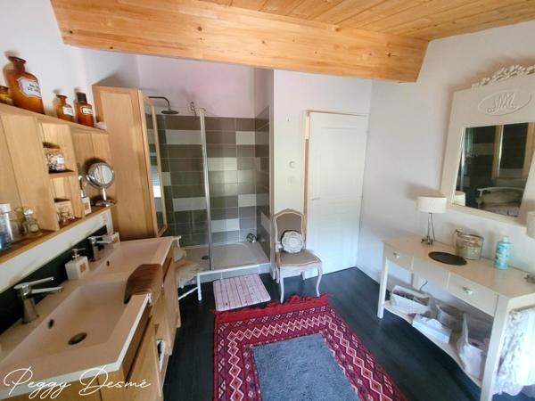 Dpt Charente Maritime (17), à vendre CHATELAILLON PLAGE Villa de 170 m² - Piscine - Terrain de 627 m²