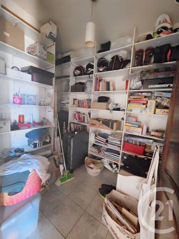 Appartement F6 à vendre  6 pièces - 144 m2 ST DENIS - 974