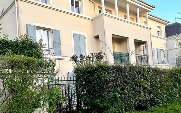 Appartement à vendre    3 pièces • 59,82 m2 Magny-le-Hongre