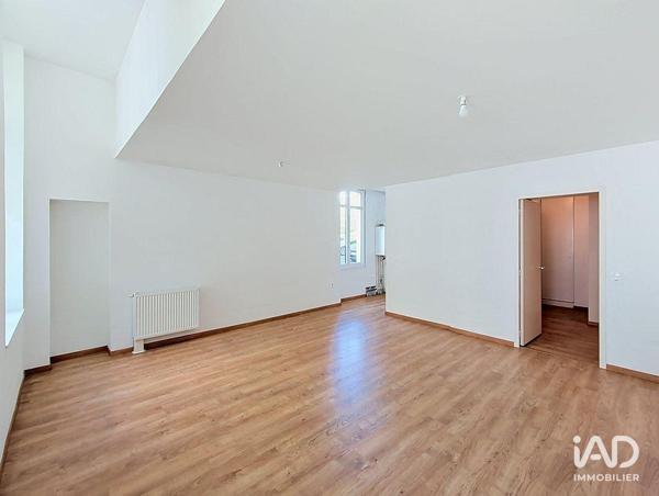 Location appartement 3 pièces 71 m² Caen