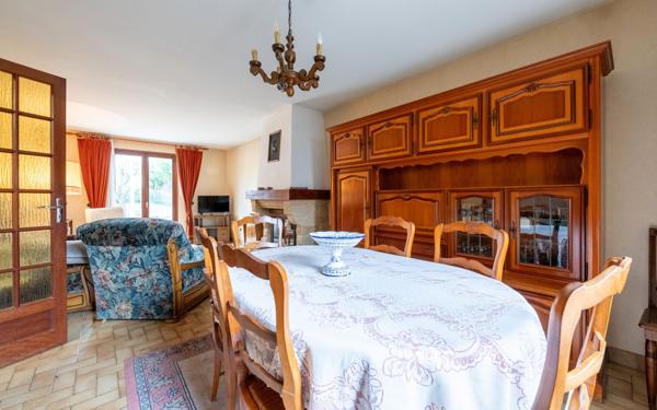 Maison à vendre    7 pièces •  Chelles