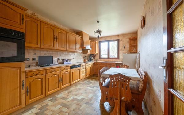 Maison à vendre    7 pièces •  Chelles