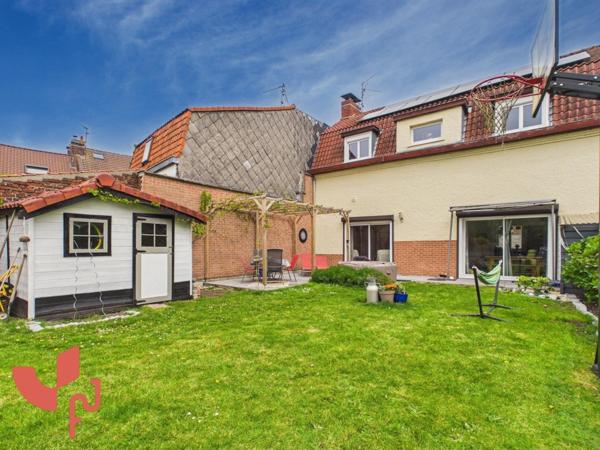 Maison semi-individuelle, 5 pièces, jardin, garage