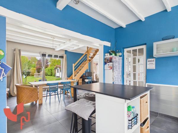 Maison semi-individuelle, 5 pièces, jardin, garage