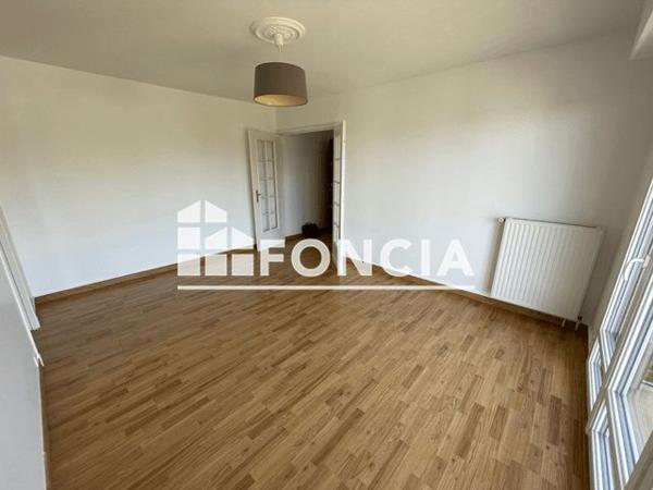 Location Appartement 2 pièces 47.63 m² - 21 BIS RUE DU CHAMP DE MARS Orleans 45100