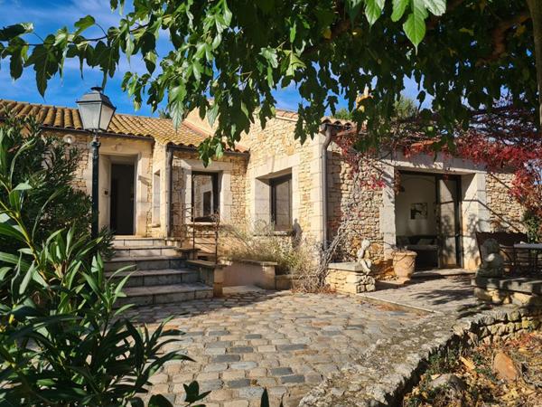 Villa 3 chambres avec jardin à Roussillon en Luberon