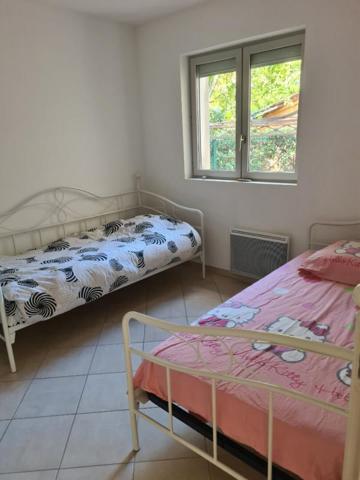 Villa 3 chambres avec jardin à Roussillon en Luberon