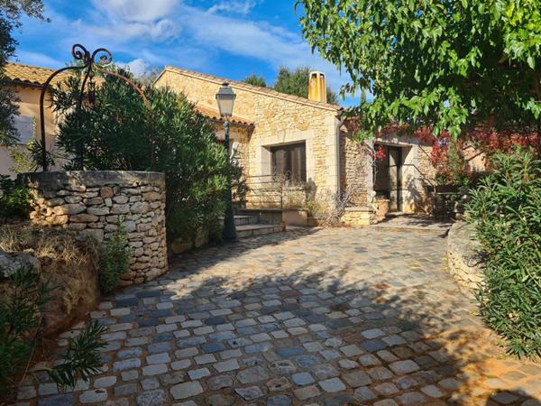 Villa 3 chambres avec jardin à Roussillon en Luberon