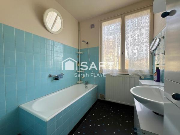 Maison 121m2 4 Chambres plus grenier aménageable Terrain de 526m2, garage