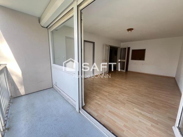 Talence Appartement de 53m² situé au 1er étage d'une résidence avec ascenseur et vendu avec un parking privatif