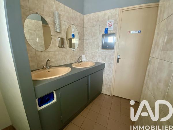 Immeuble à vendre 230 m² Pussay