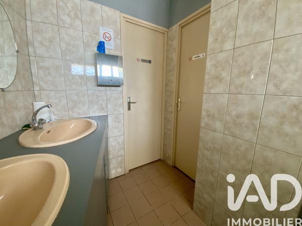 Immeuble à vendre 230 m² Pussay