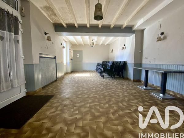 Immeuble à vendre 230 m² Pussay